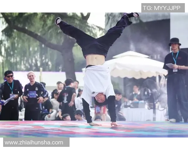 赛后分析：广州街舞队与西安街舞队的默契配合与精彩表现探讨